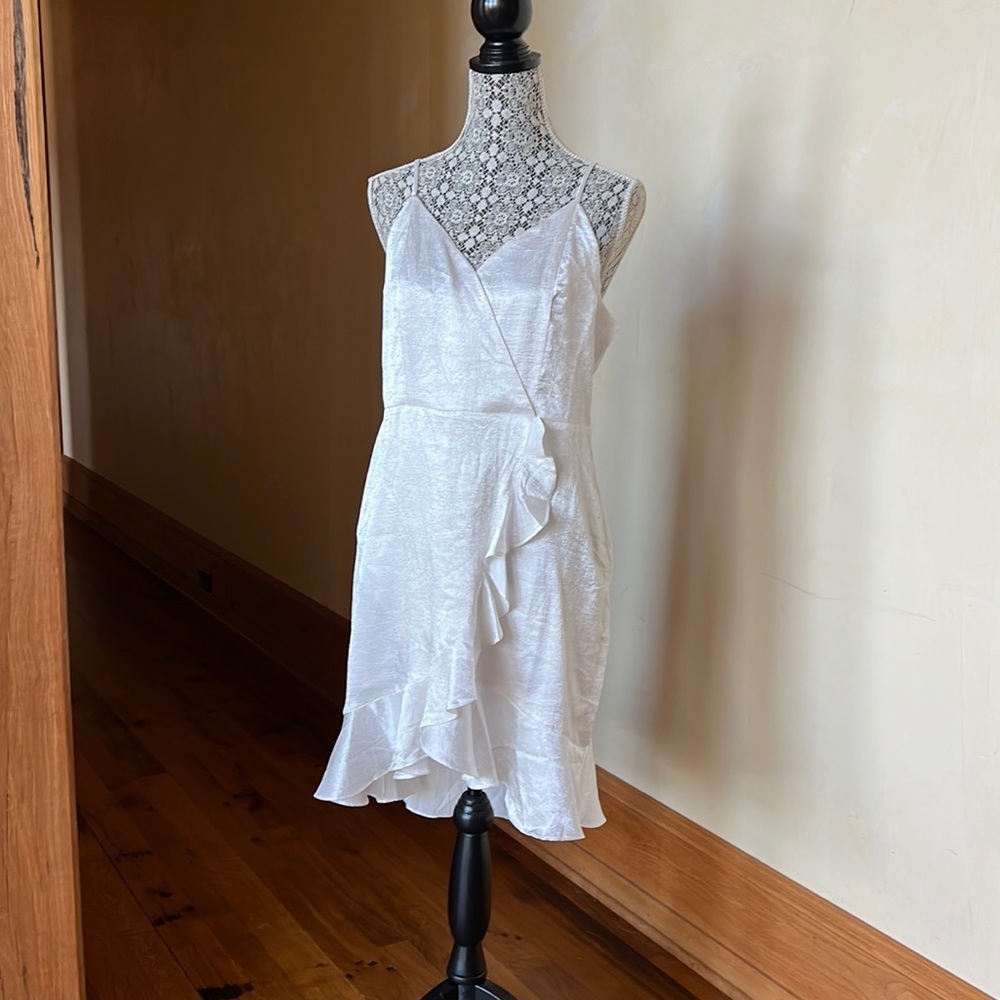 Lulus white summer dress